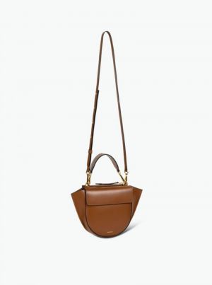000025 SADDLE
